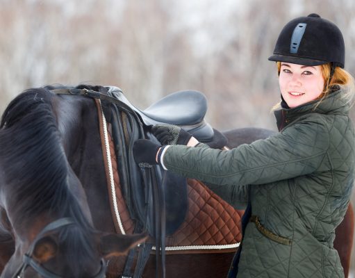 How to protect yourself while riding a horse